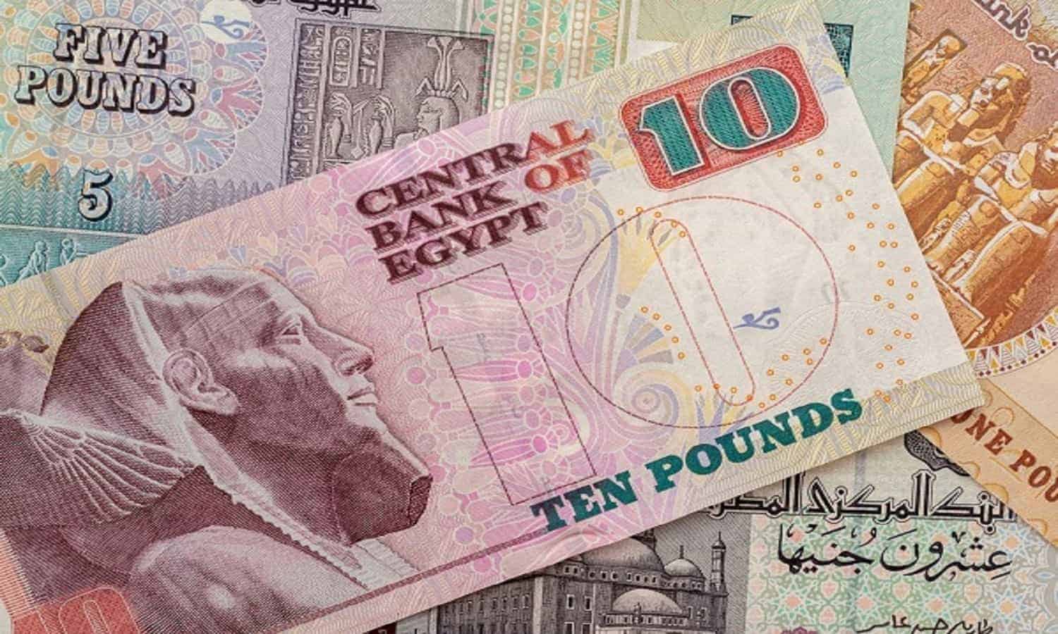 HSBC يتوقع تراجعاً أكبر للجنيه المصري وقفزة في التضخم